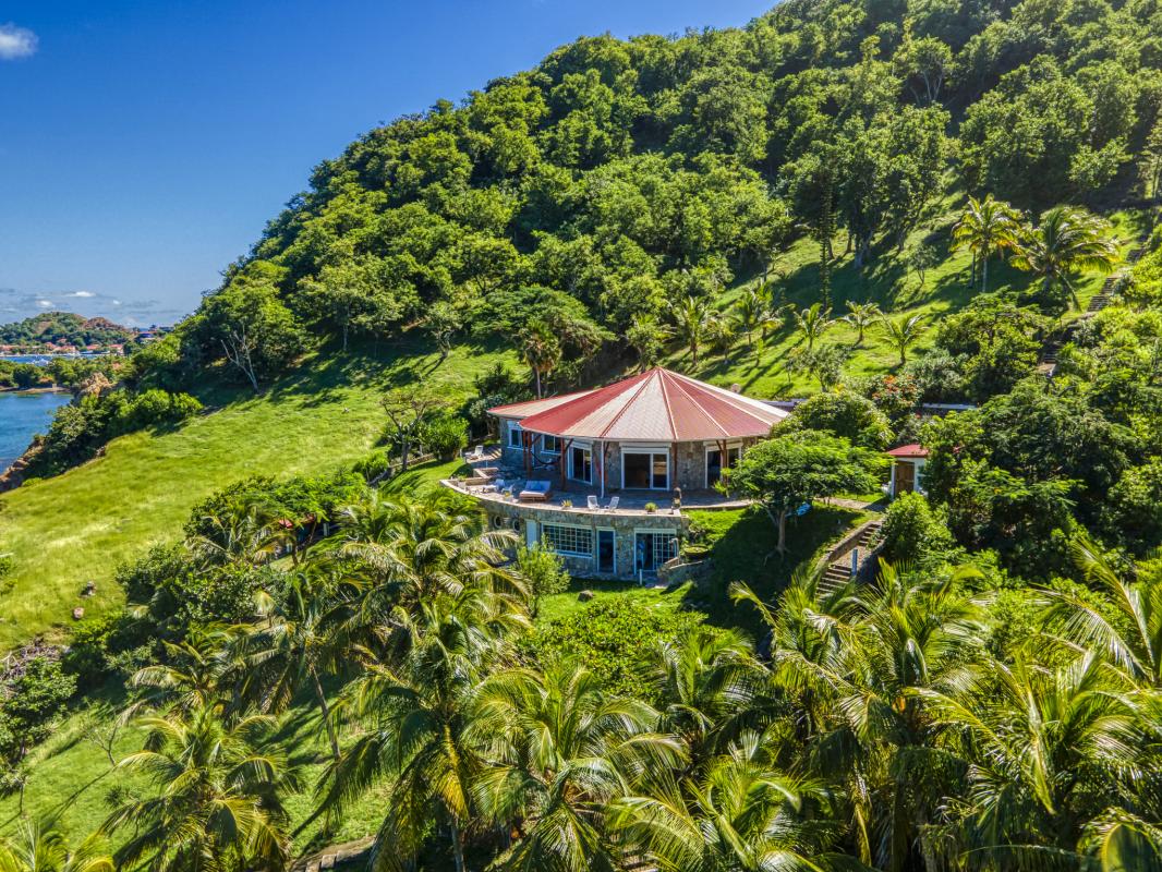 Location villa vue mer aux Saintes Guadeloupe-vue du ciel-7